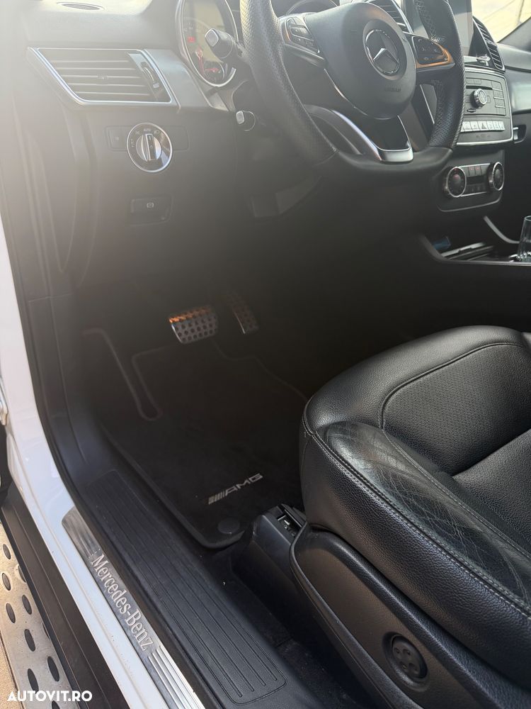 Mercedes-Benz GLE 350 d 4MATIC - 11
