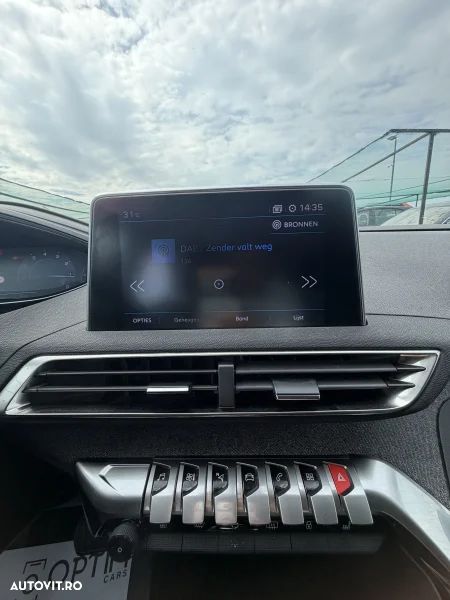Peugeot 5008 1.2 Puretech Turbo s&s EAT8 Allure - 8