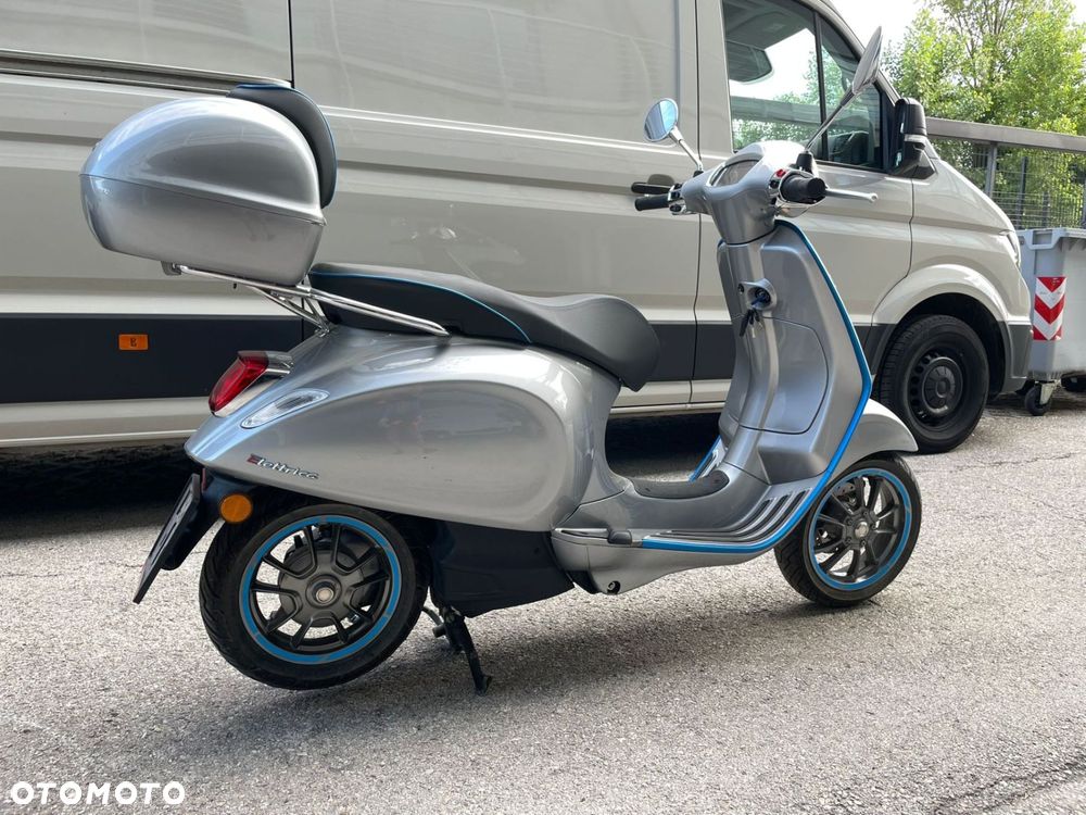 Piaggio Vespa - 5