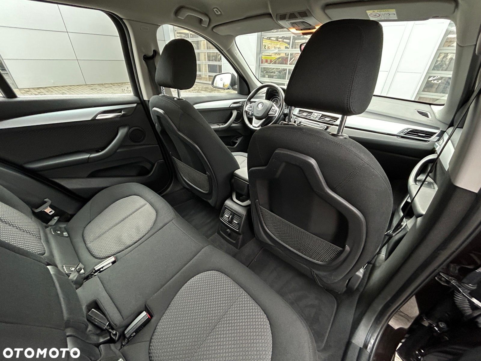 BMW X1 sDrive18i GPF Advantage - 8