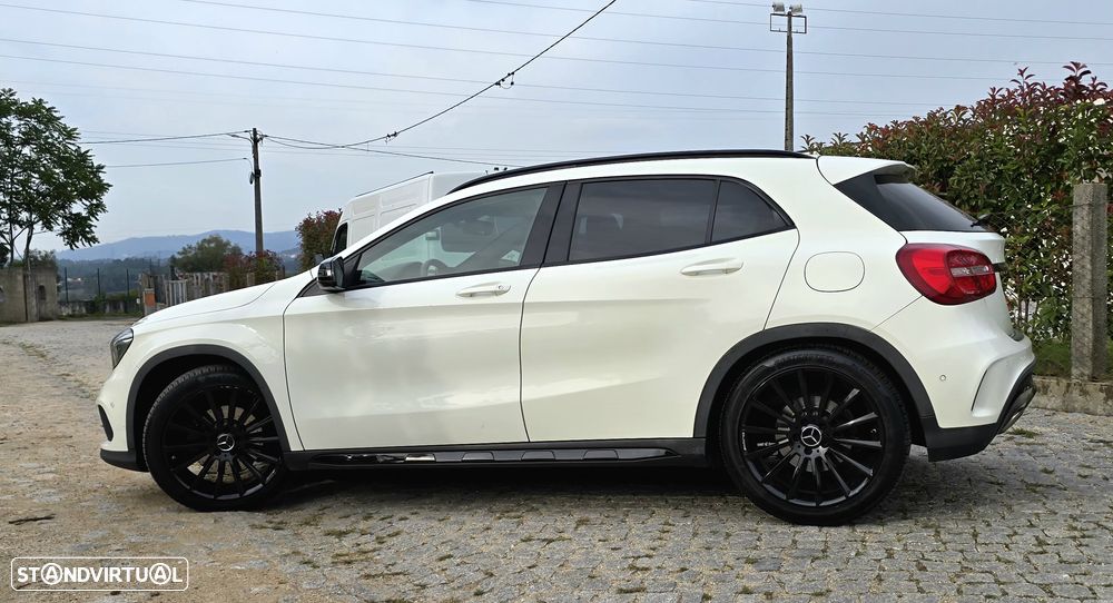 Mercedes-Benz GLA 220 CDI 7G-DCT AMG Line - 11