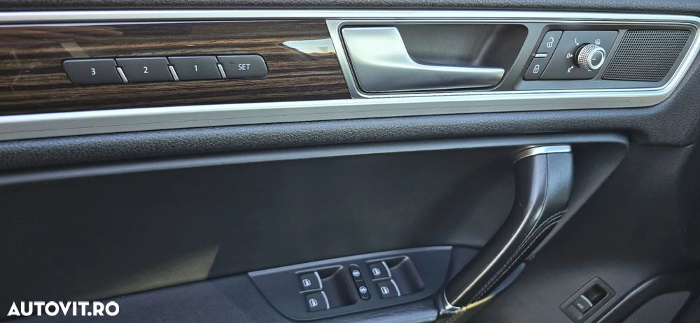 Volkswagen Touareg 3.0 V6 TDI SCR Blue Motion DPF Automatik Executive Edition - 19