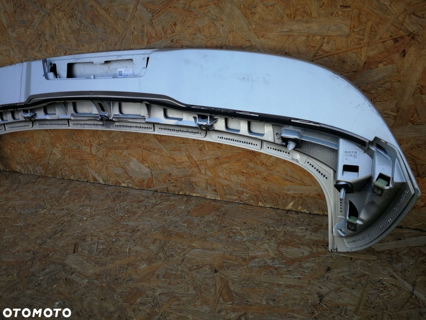 FORD FIESTA MK8 17- SPOILER LOTKA DASZEK KLAPY BAGAŻNIKA TYŁ H1BB-A44210-A - 8