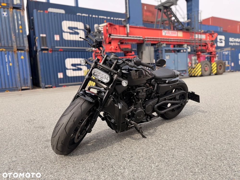 Harley-Davidson Sportster - 12