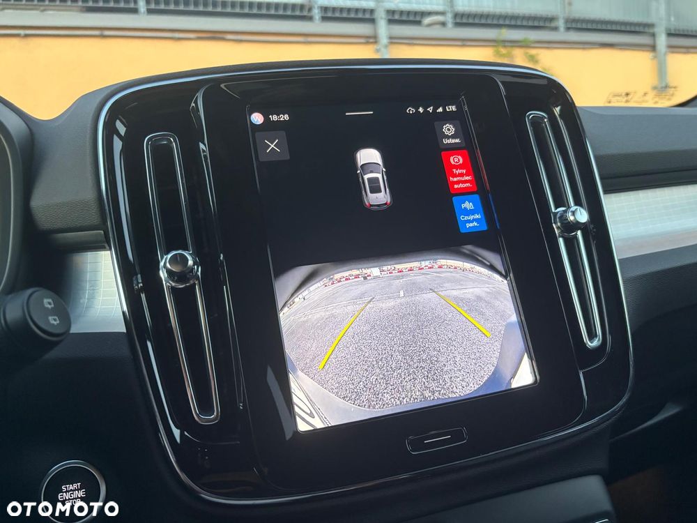 Volvo XC 40 B3 Core - 29