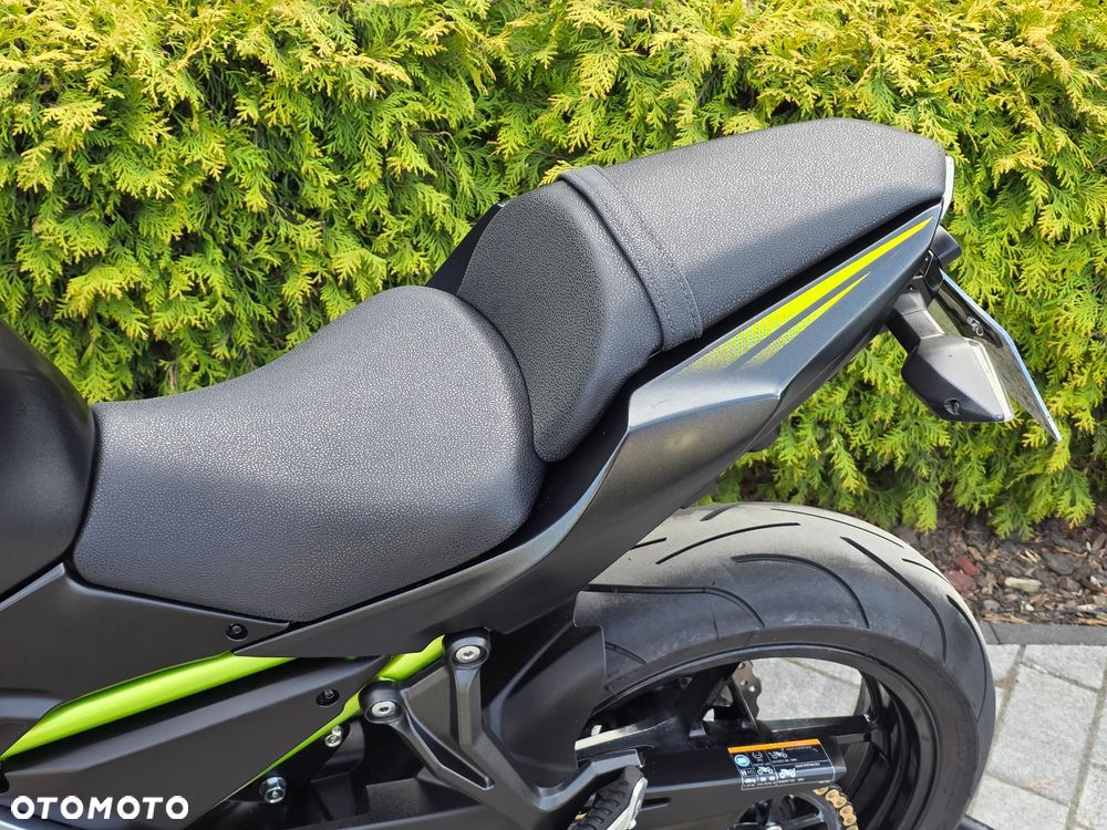 Kawasaki Z 650 - 24