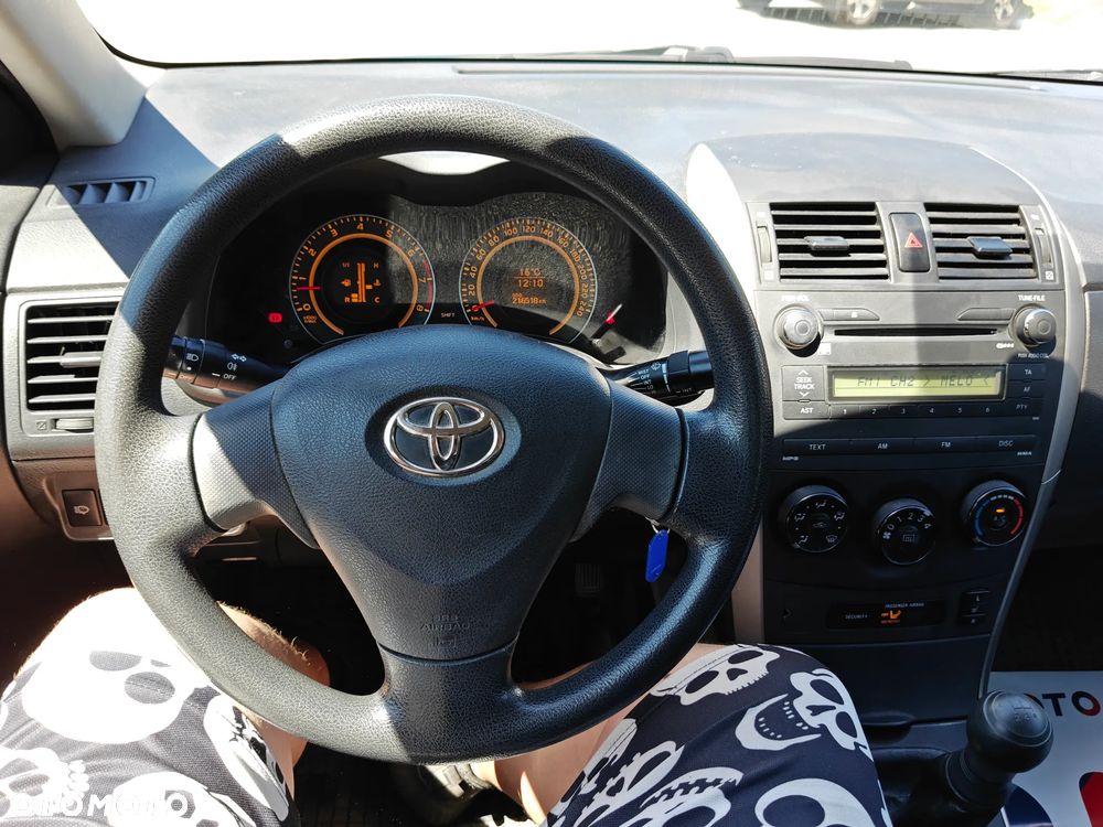Toyota Corolla 1.4 VVT-i Luna - 31