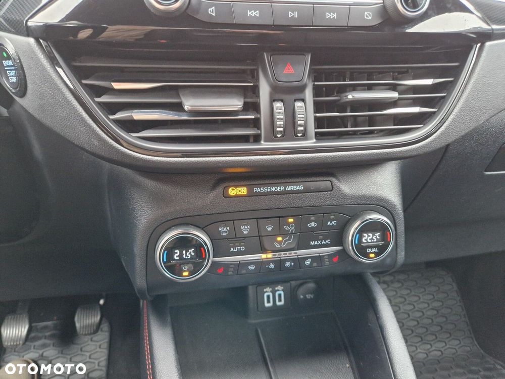 Ford Kuga 1.5 EcoBoost FWD ST-Line - 18