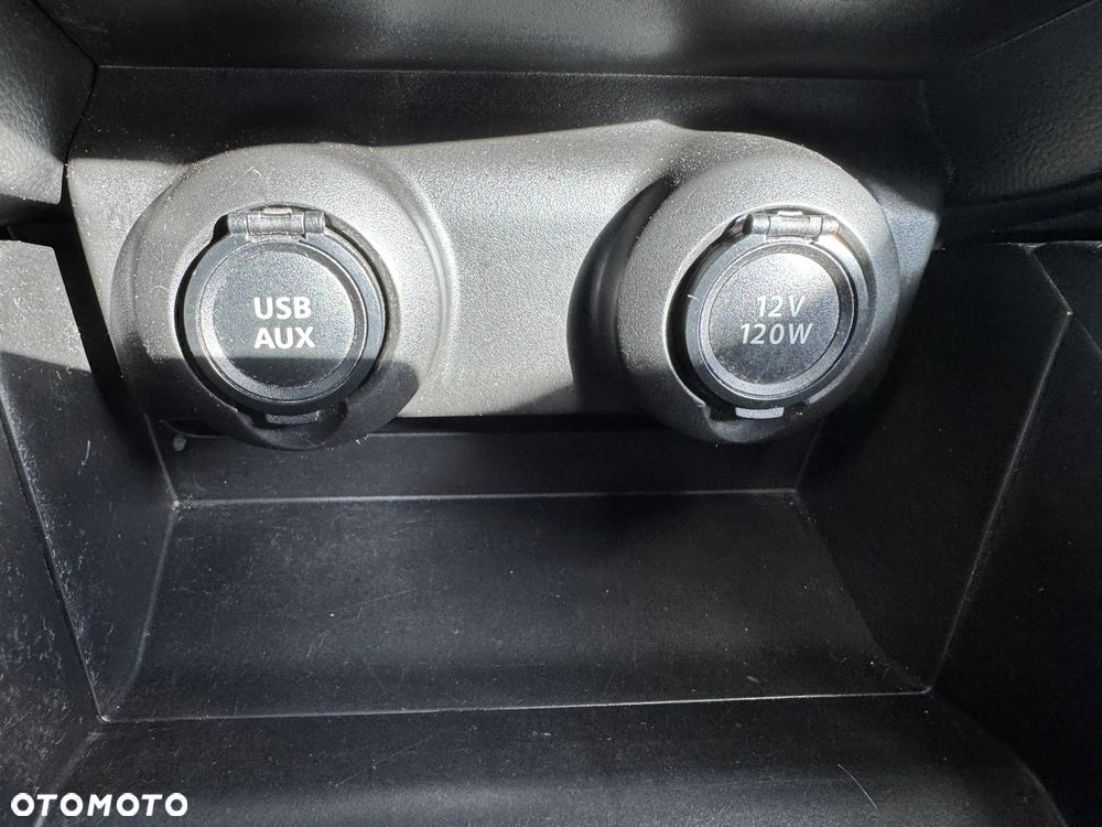 Suzuki Swift 1.2 Premium Plus CVT - 16