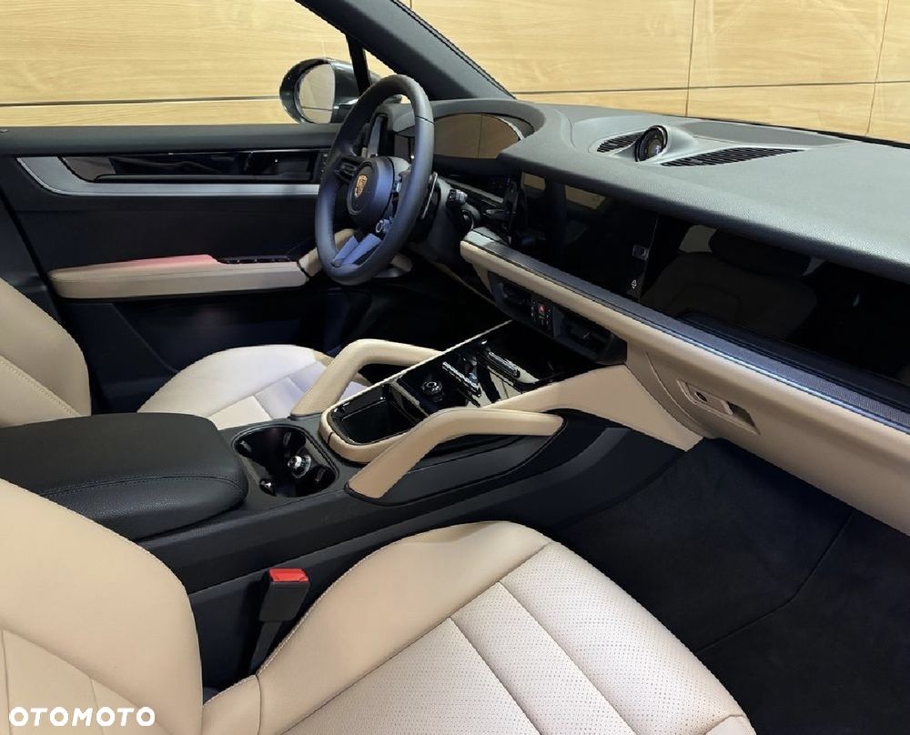 Porsche Cayenne Standard - 11