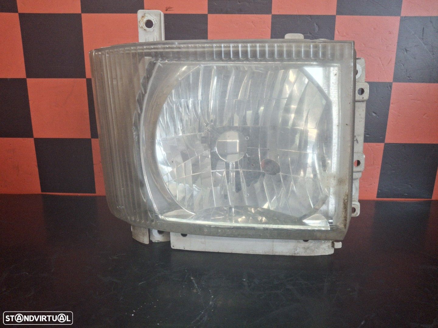 Optica Direita Isuzu Elf Camião De Plataforma/Chassis (Nkr8_, Nkq8_) - 1