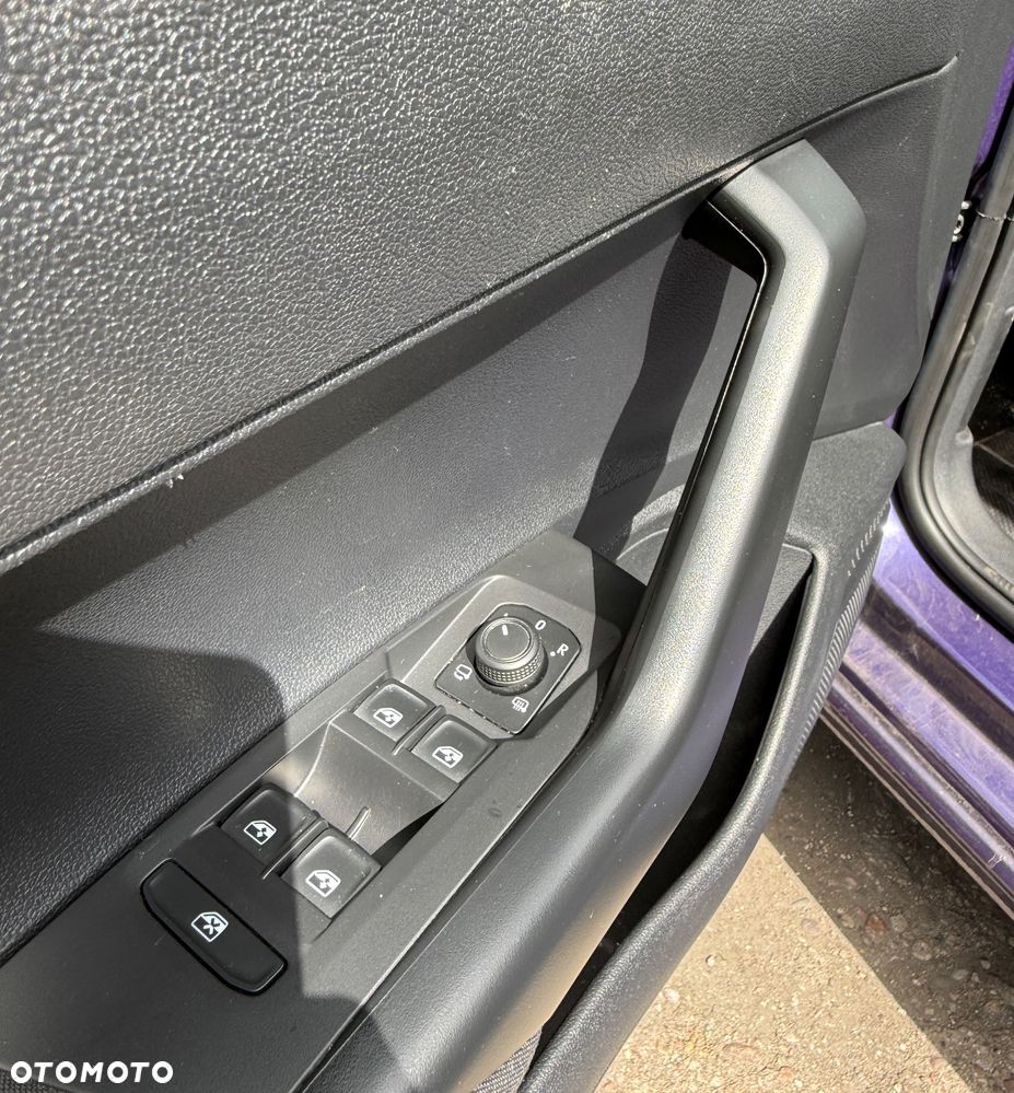 Volkswagen Polo - 14