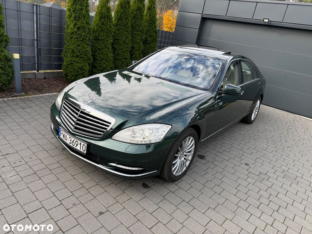 Mercedes-Benz S-Class 2010 photo 2