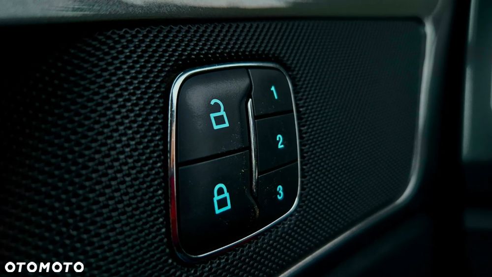 Ford Mondeo 2.0 EcoBlue Titanium - 39