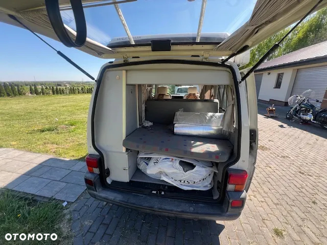 Volkswagen California - 11