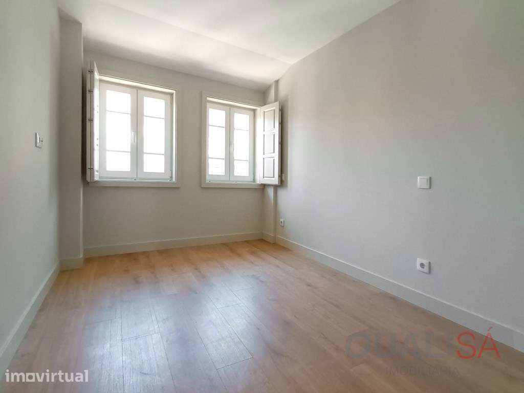 Apartamento T2 duplex com varandas no centro histórico de Braga, em... - Grande imagem: 2/38