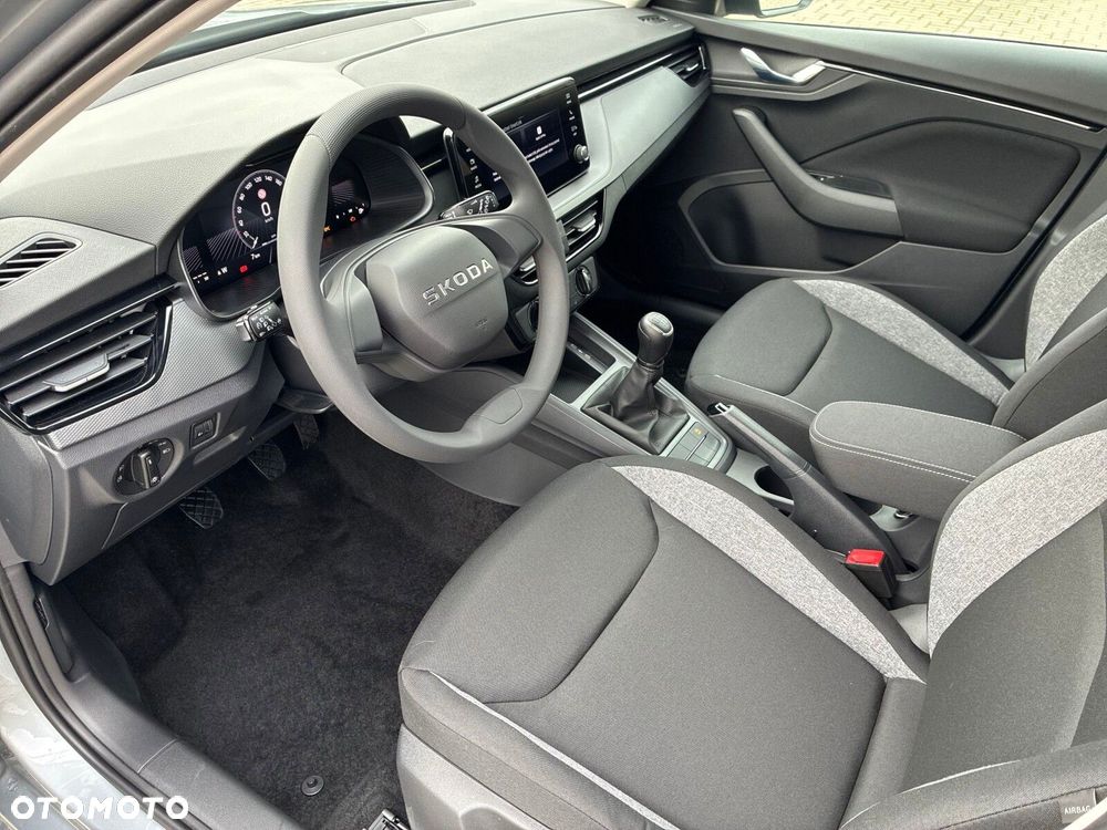 Skoda Kamiq 1.0 TSI Essence - 10