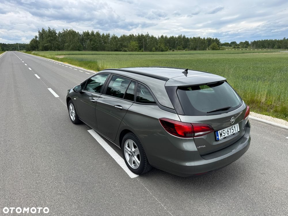 Opel Astra - 10