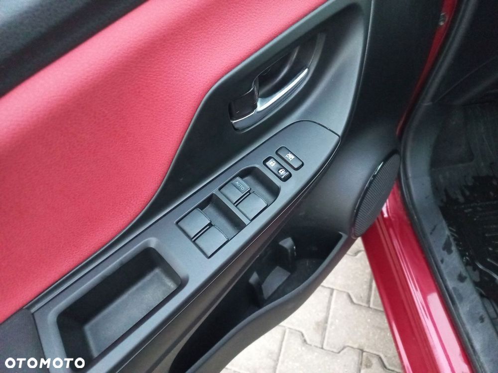 Toyota Yaris - 12