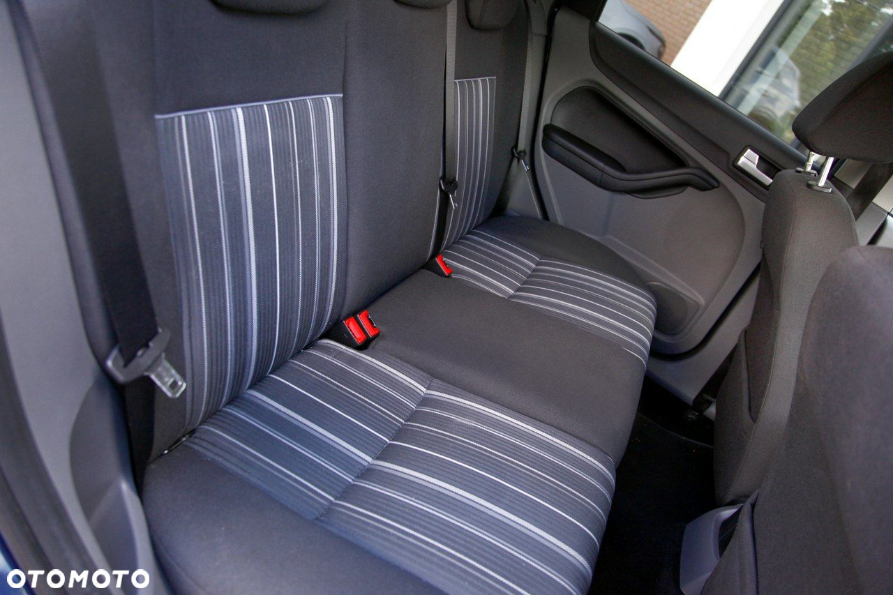Ford Focus - 15