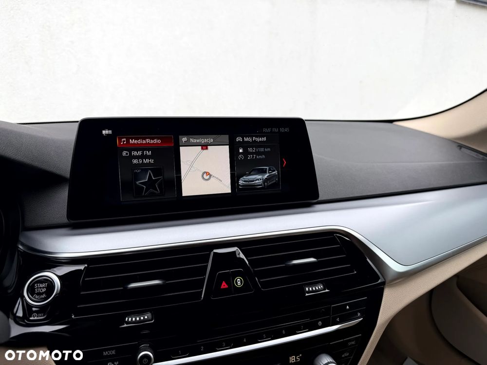BMW Seria 5 520d Sport Line sport - 16
