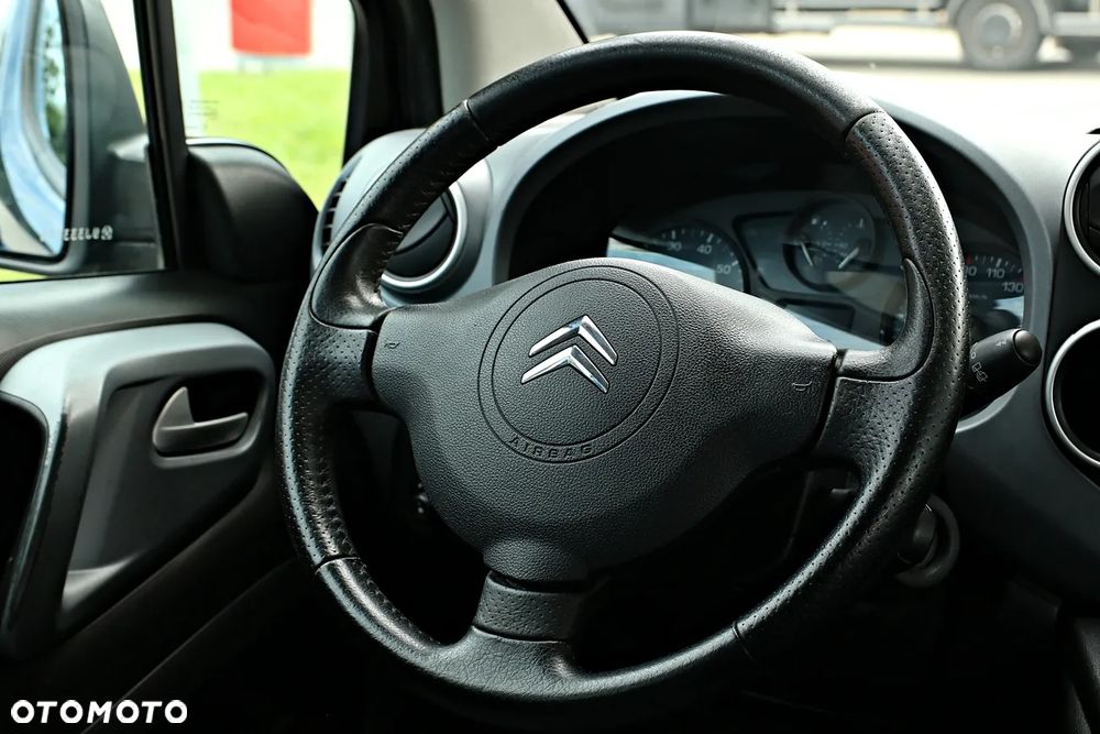 Citroën Berlingo 1.6 HDi Multispace - 27