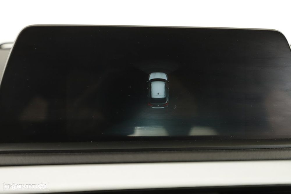 BMW 116 d Advantage Auto - 12