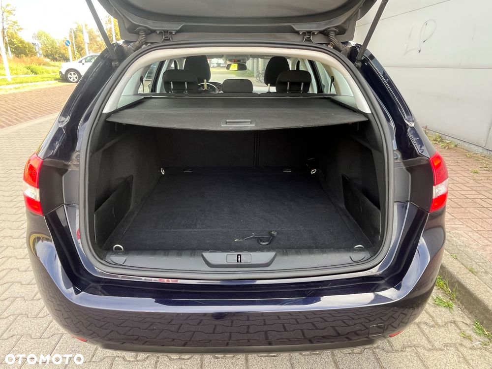 Peugeot 308 BlueHDi 130 Stop & Start Active - 17