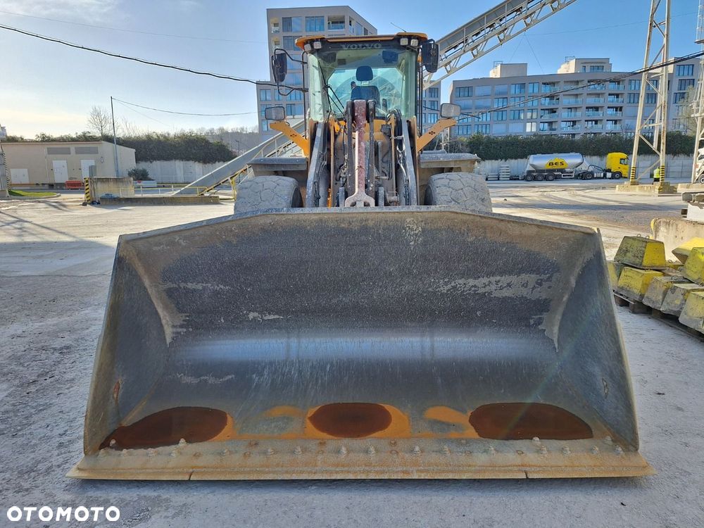 Volvo L 120 H 4X4 - 2