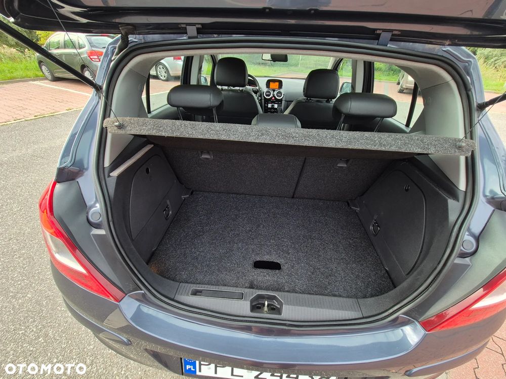 Opel Corsa 1.4 16V Navi - 31