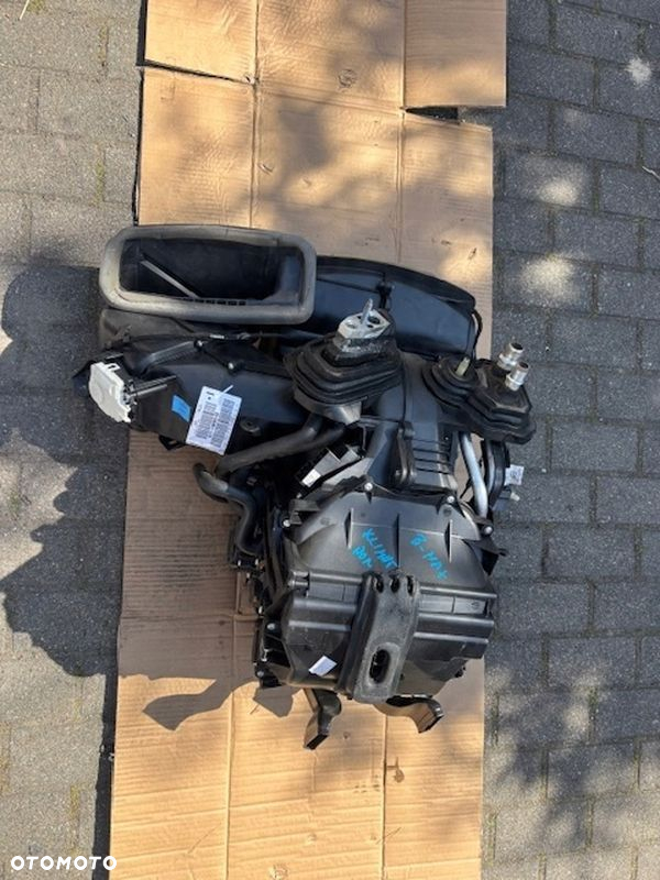 KOMPLETNA NAGRZEWNICA KLIMATRONIK FORD B-MAX 2012-2017 EUROPA