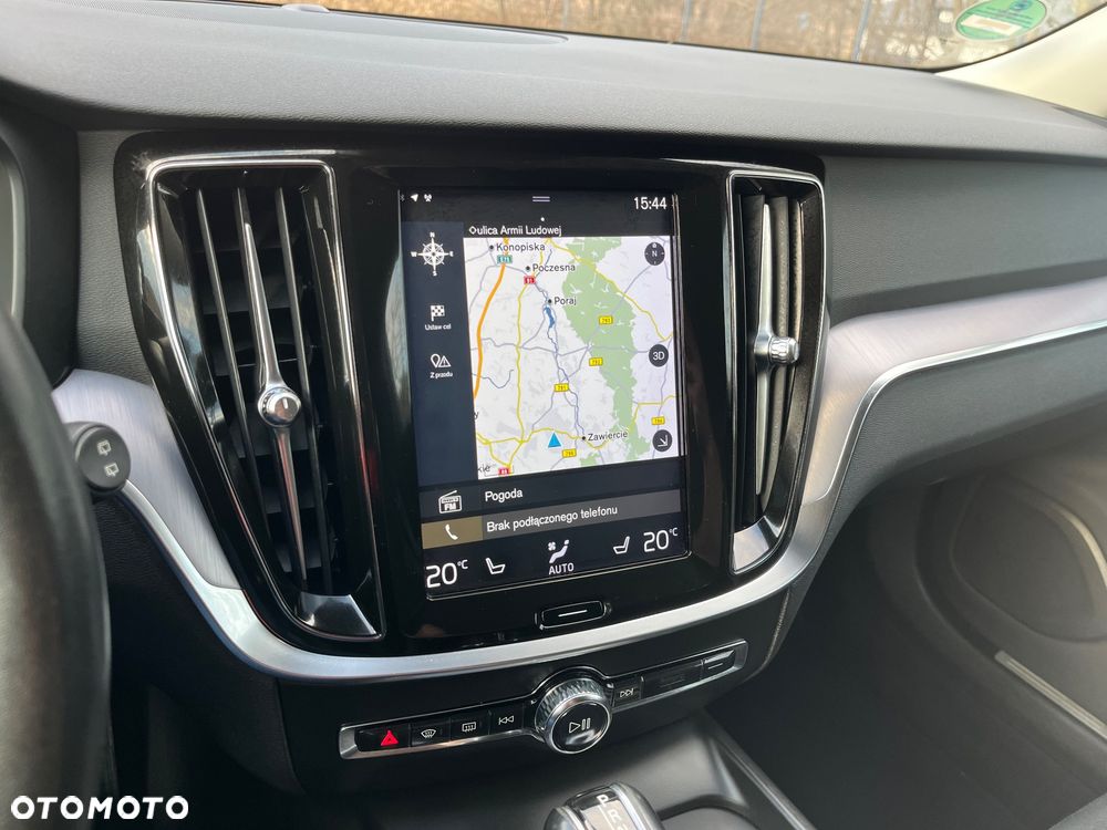 Volvo V60 D4 Geartronic Momentum Pro - 11