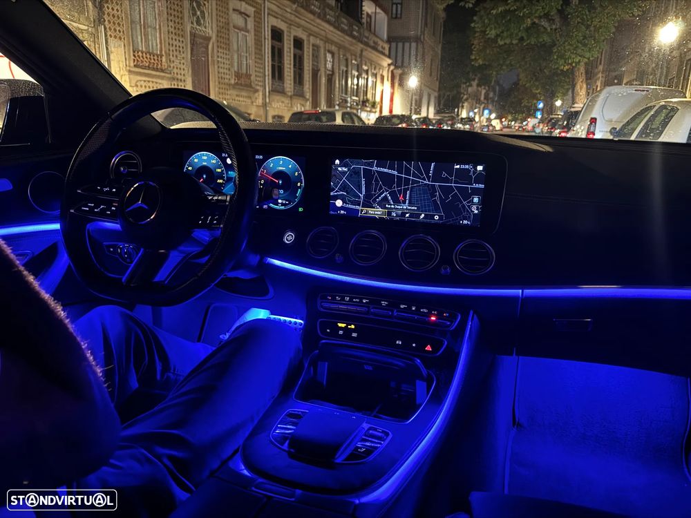Mercedes-Benz E 300 - 23