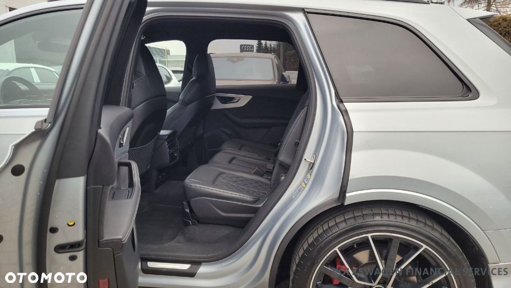 Audi Q7 55 TFSI mHEV Quattro S Line Tiptr - 9