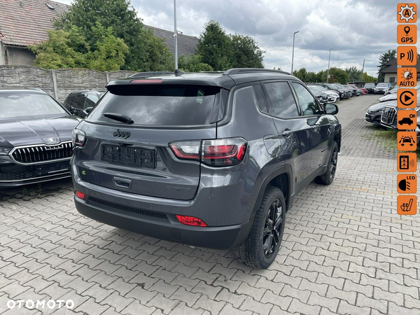 Jeep Compass 1.5 GSE T4 48V e-Hybrid Automatik Night Eagle
