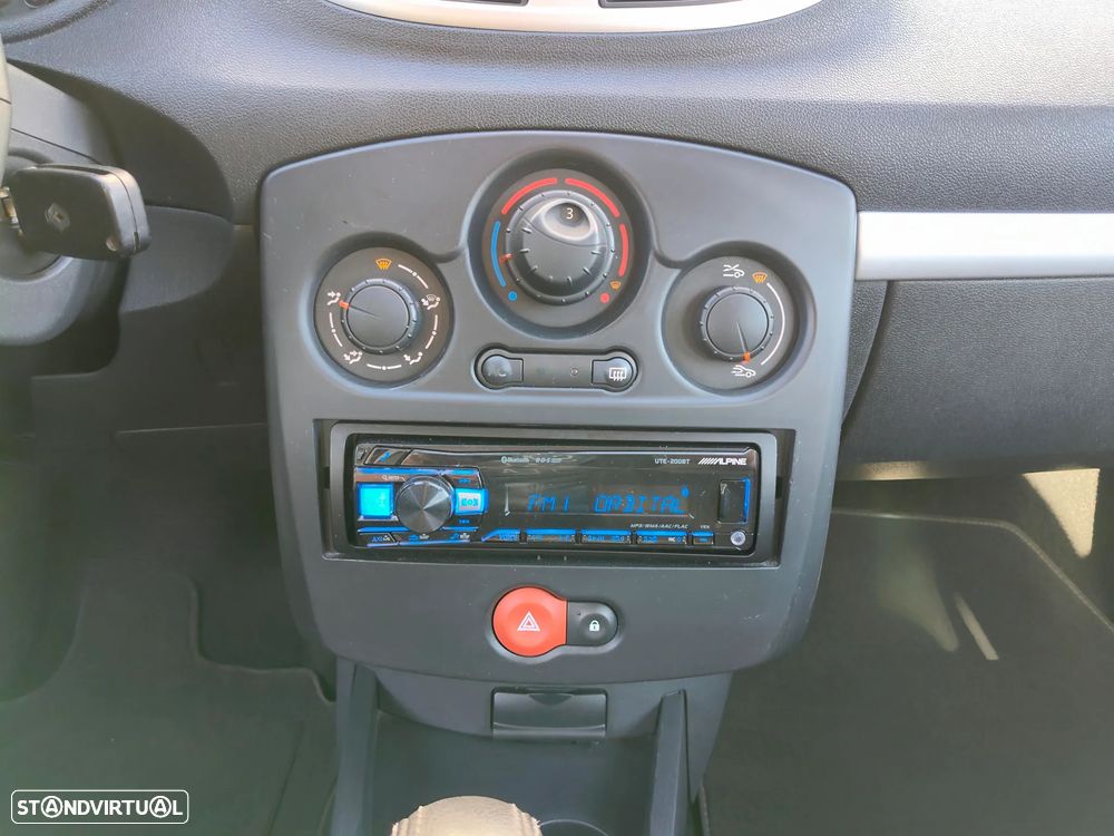Renault Clio Break - 11