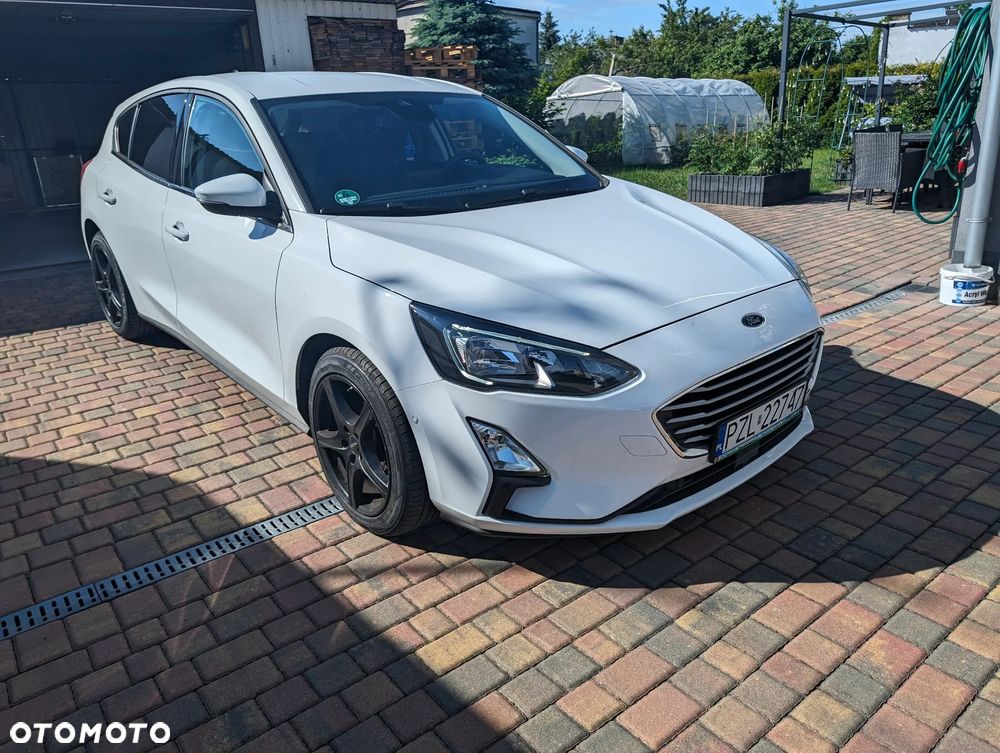 Ford Focus 1.0 EcoBoost Connected - 1