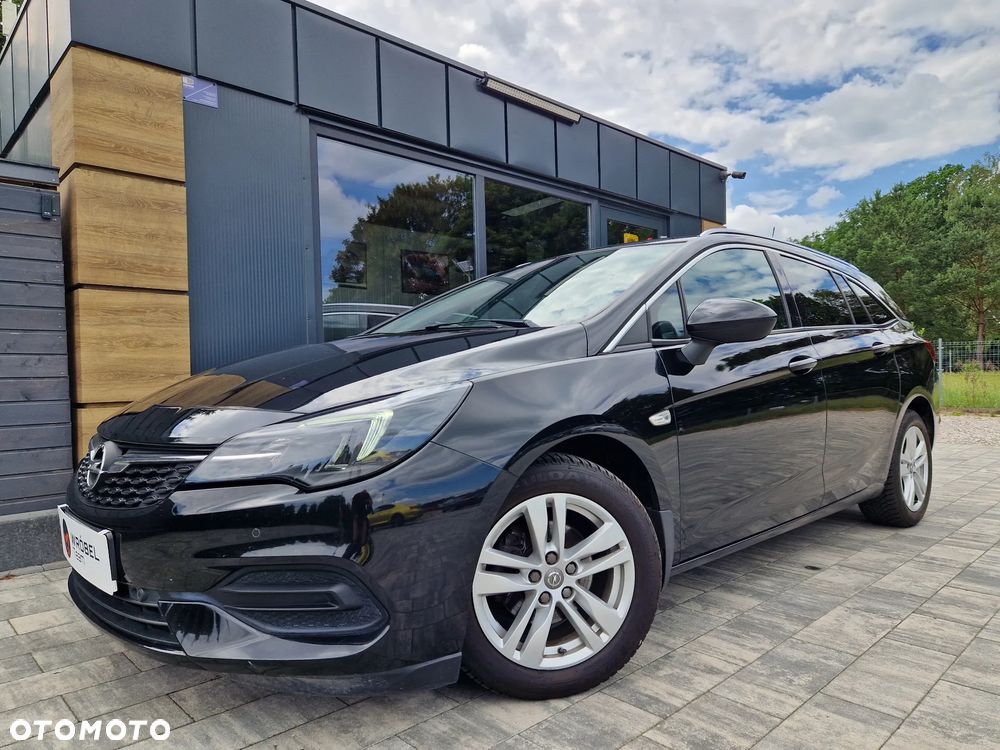 Opel Astra - 1