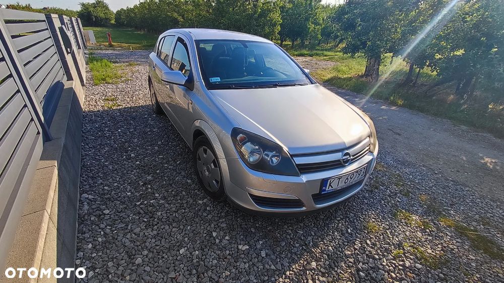Opel Astra 1.6 Enjoy - 1