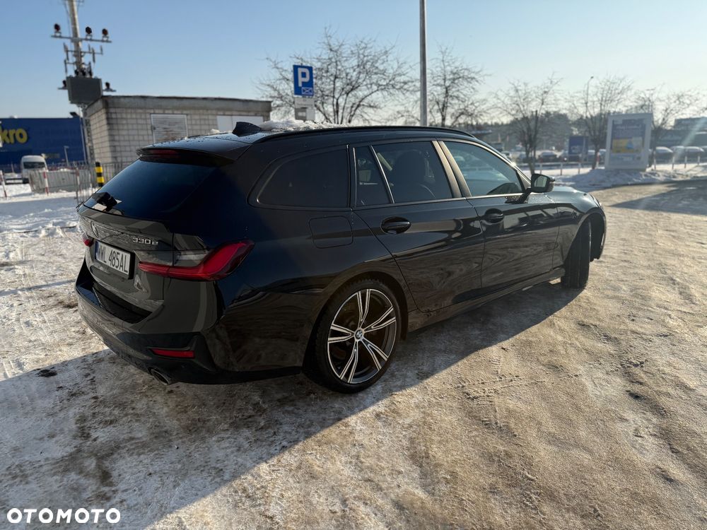 BMW Seria 3 330e Sport Line sport - 7