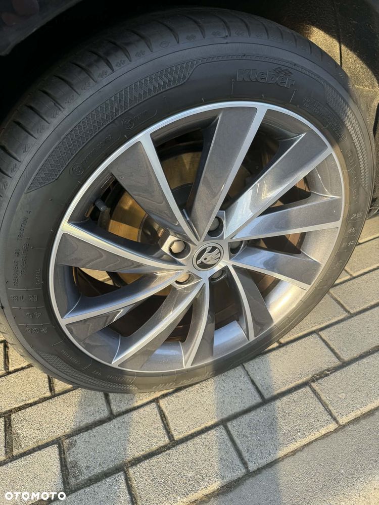 Skoda Superb 2.0 TSI Style DSG - 4