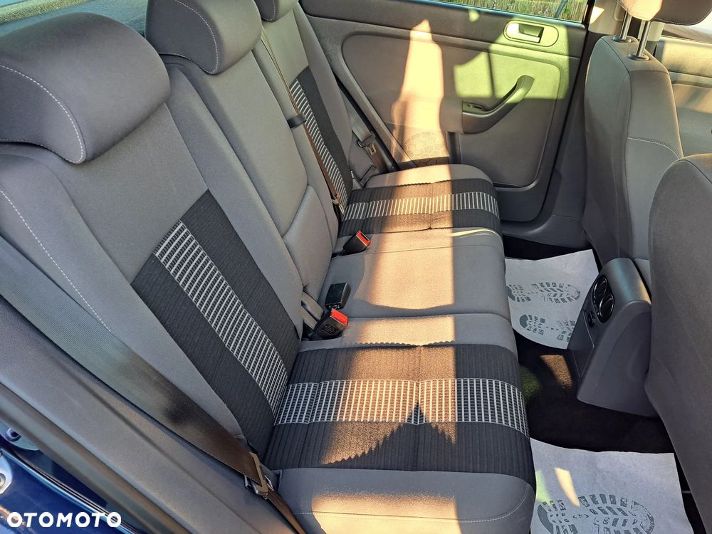 Volkswagen Golf Plus 1.6 United - 23