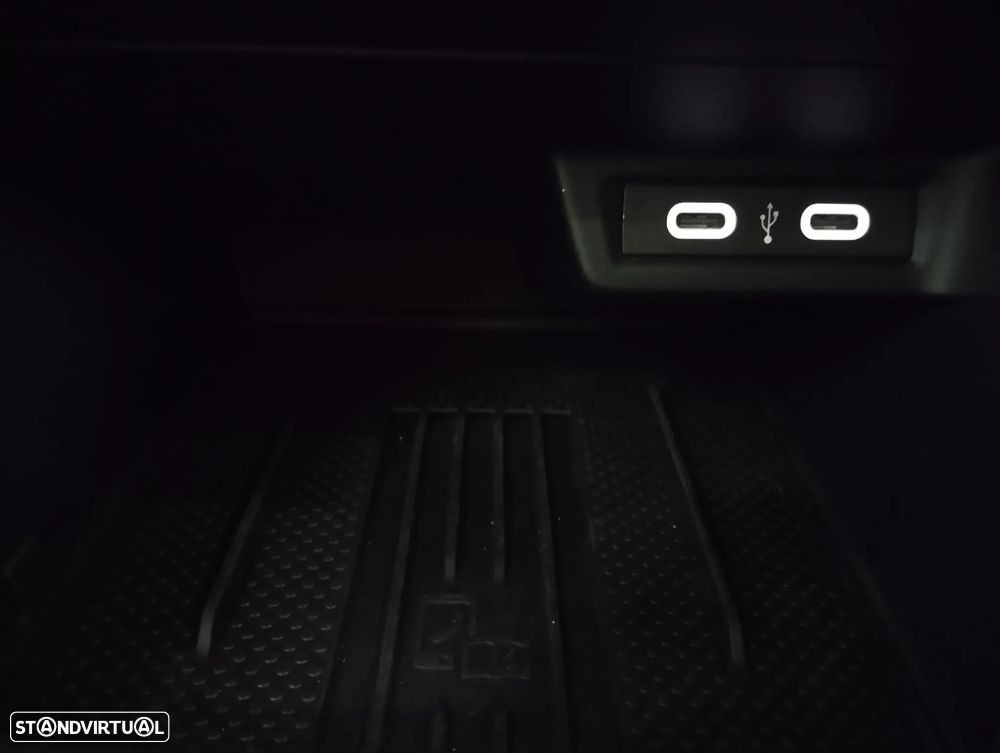 VW Taigo 1.0 TSI Life DSG - 36
