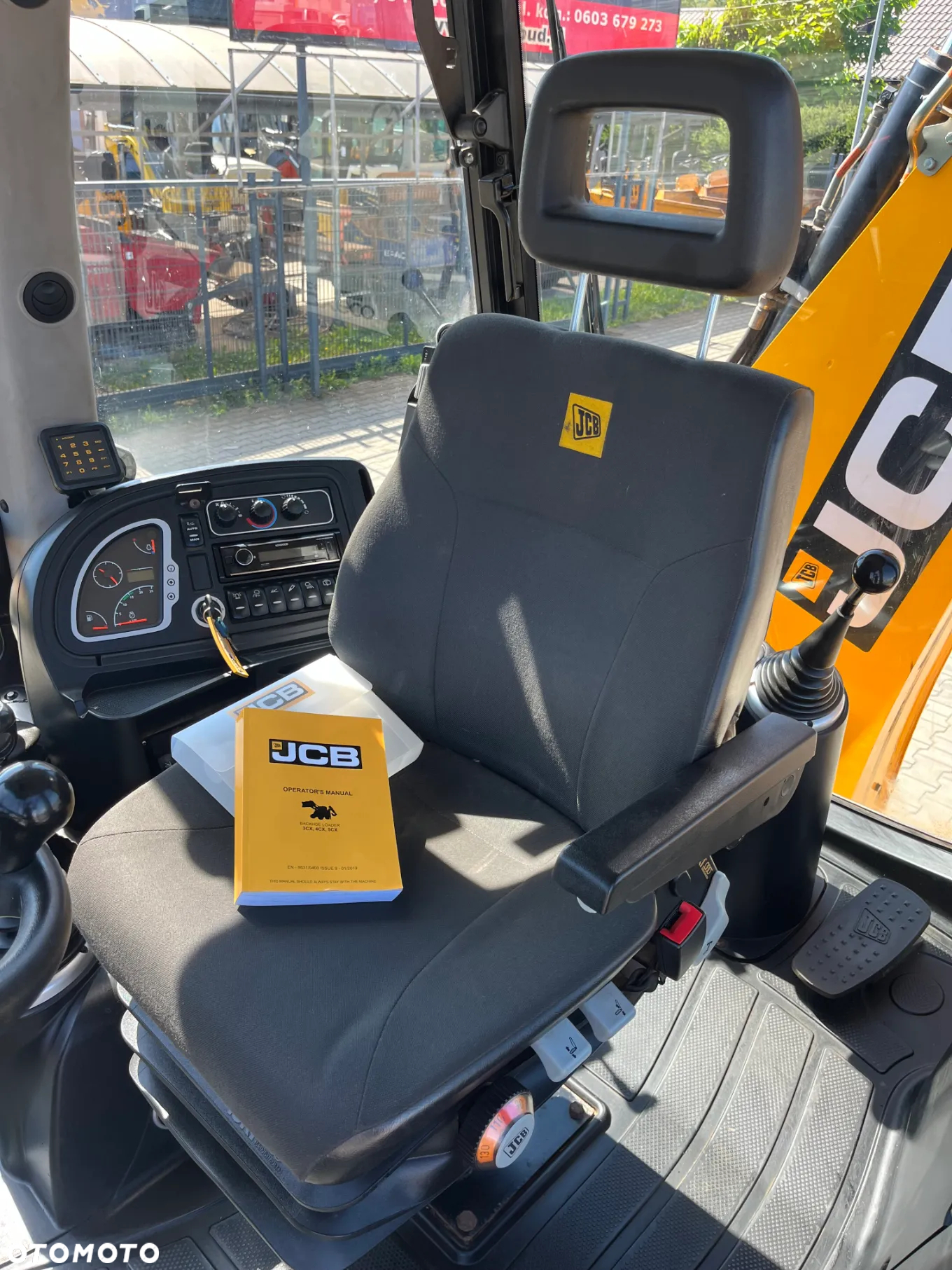 JCB 3CX Contractor - 25