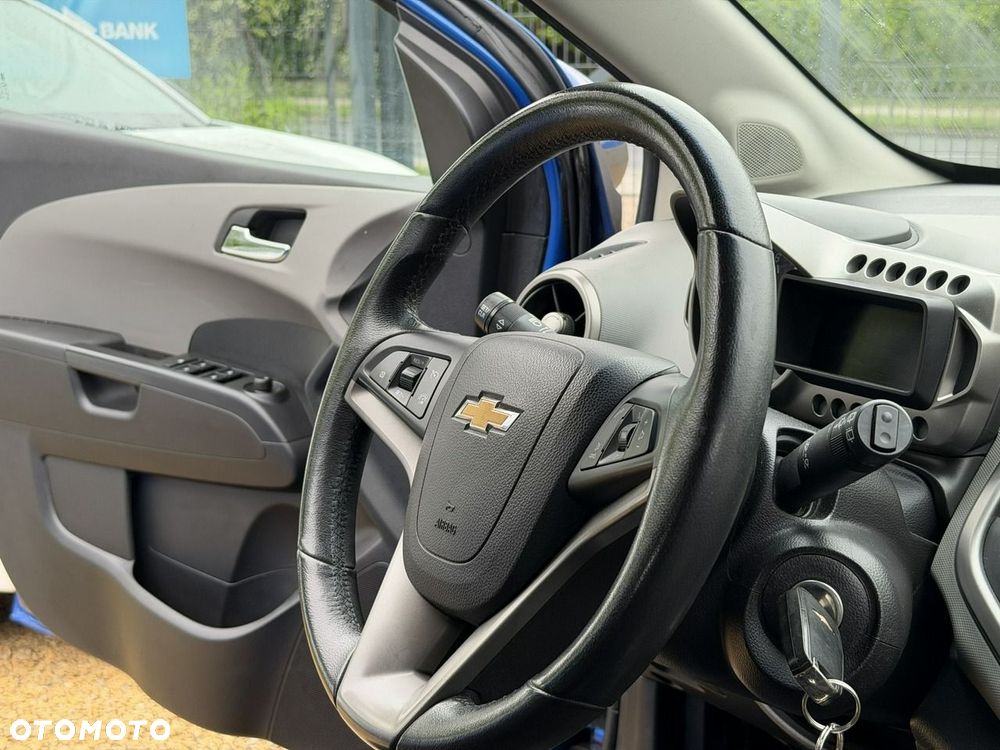 Chevrolet Aveo - 18