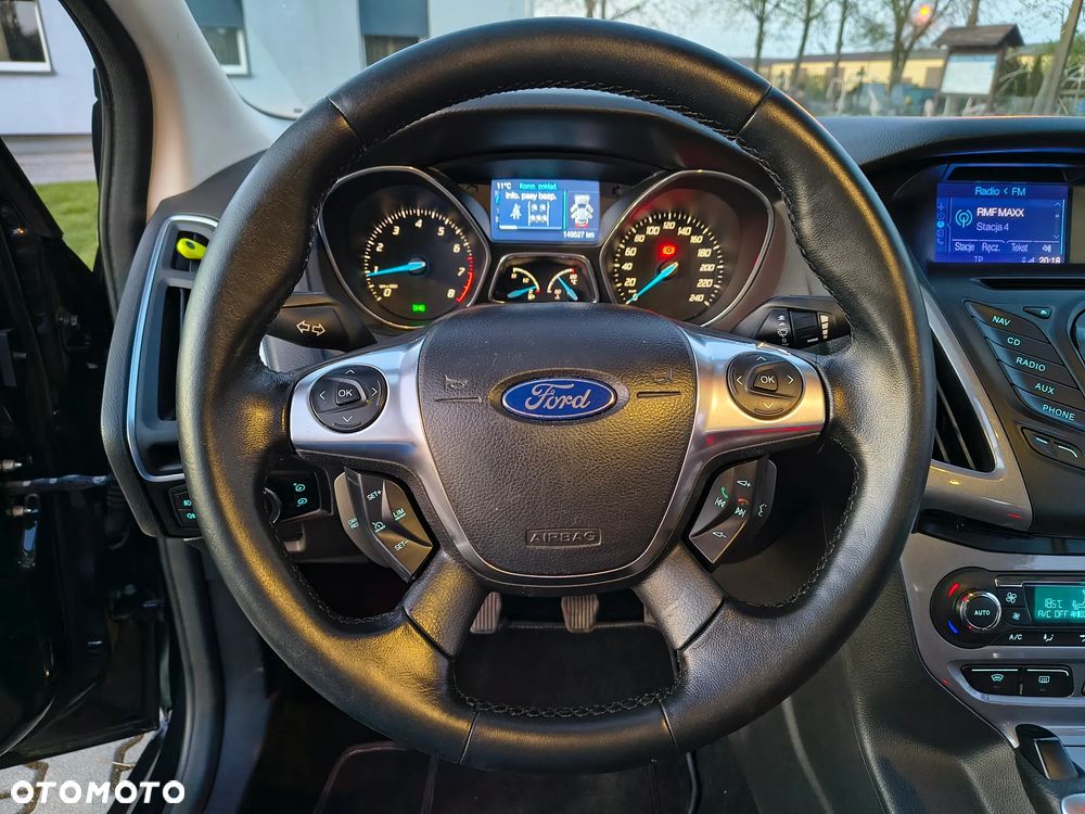 Ford Focus 1.6 EcoBoost Titanium - 13
