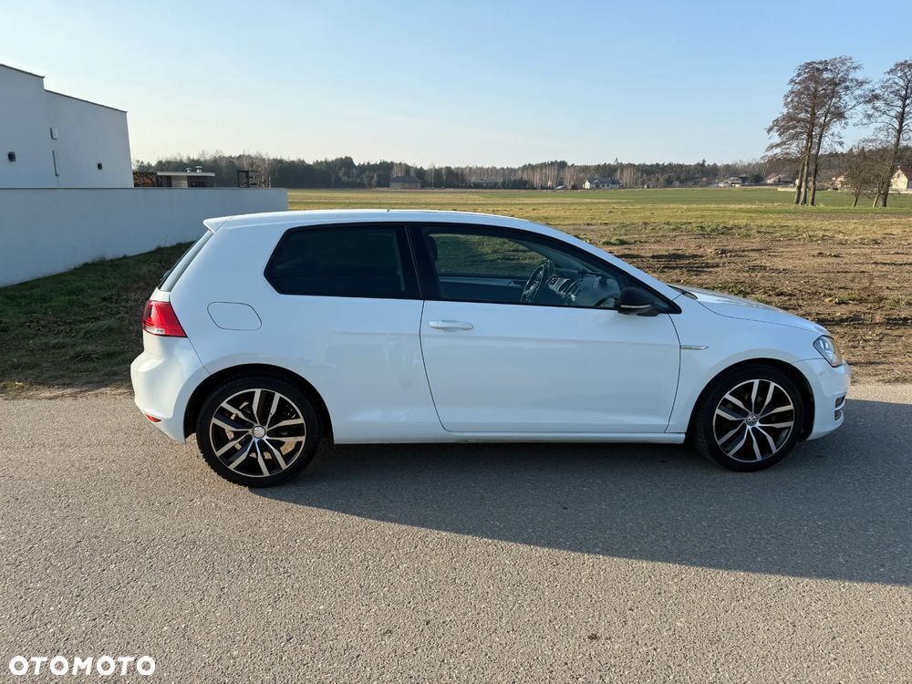 Volkswagen Golf 1.2 TSI BlueMotion Technology Cup - 7