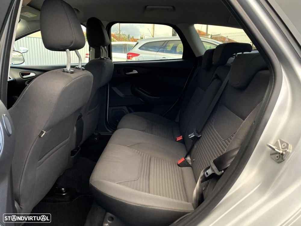 Ford Focus SW 1.5 TDCi Titanium - 30