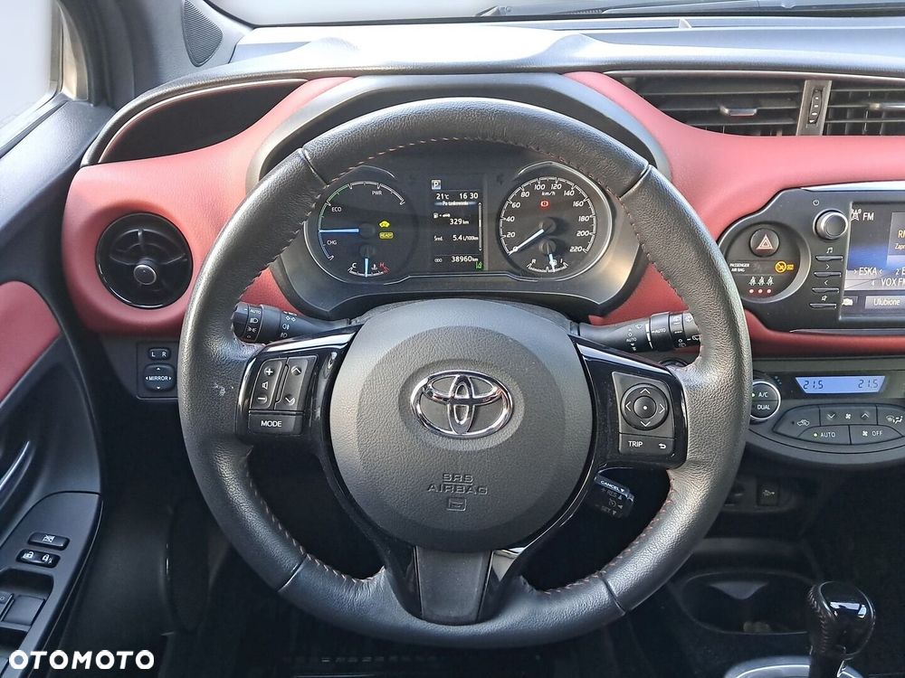 Toyota Yaris - 6