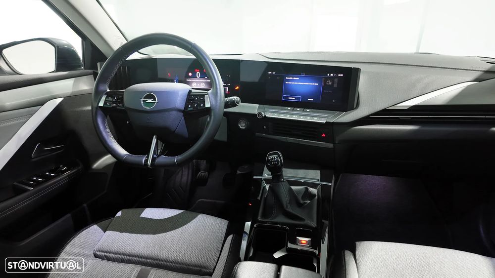 Opel Astra 1.2 T Elegance - 5